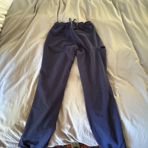 jaanuu cargo scrub pants - Picture 3 of 4